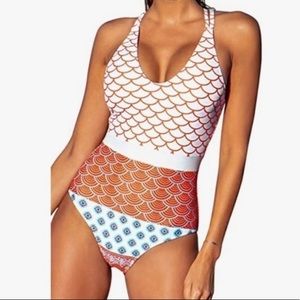 CUPSHE  Mermaid One-Piece Swimsuit Beach Swimwear size large